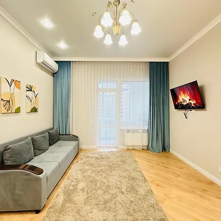 Grand Turan Comfort Two-Room Apartments Nur-Sultan  Exterior photo