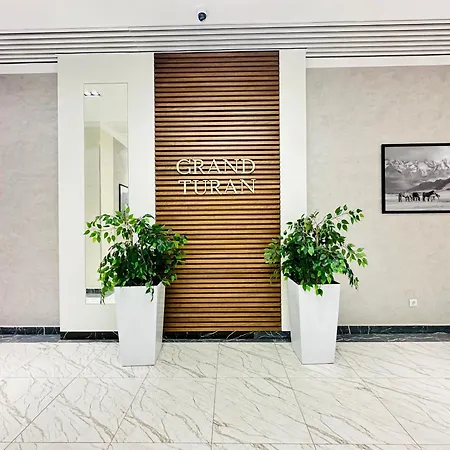 Grand Turan Comfort Two-Room Apartments Nur-Sultan  Exterior photo